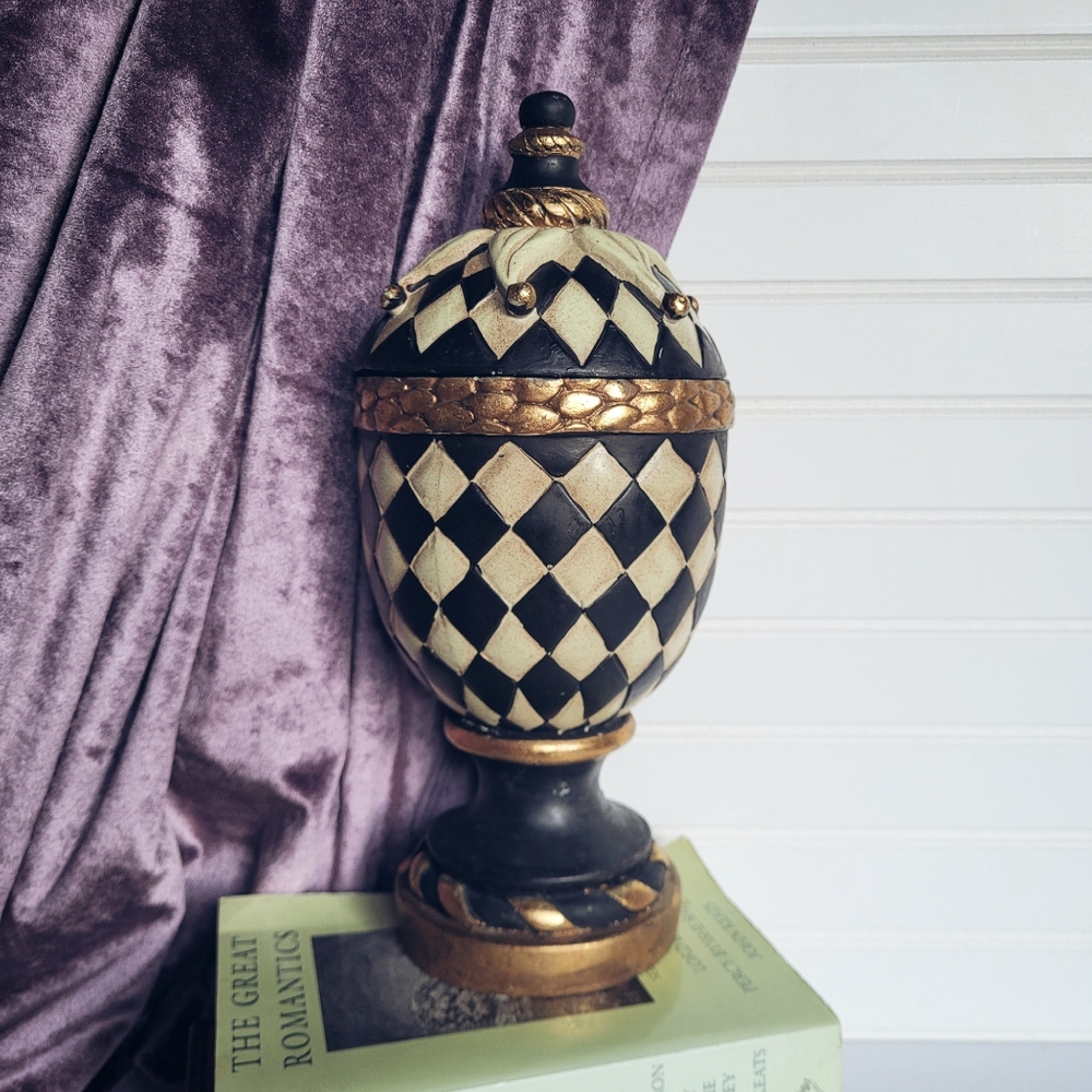 Harlequin print urn ✨️ - Picture 2 of 7